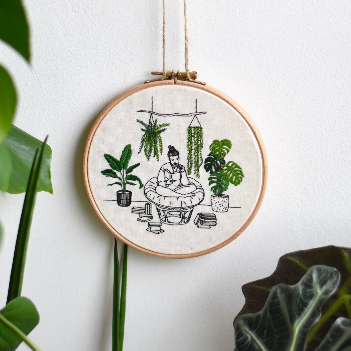 Bookworm Digital Embroidery Pattern